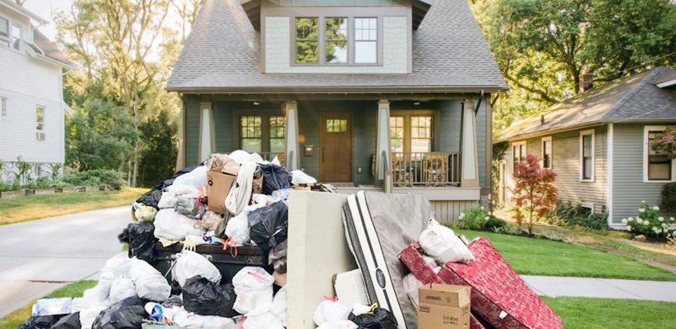 Simplifying Apartment Cleanouts with Professional Junk Removal